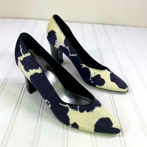 Rush Hour Calf hair black & white pumps